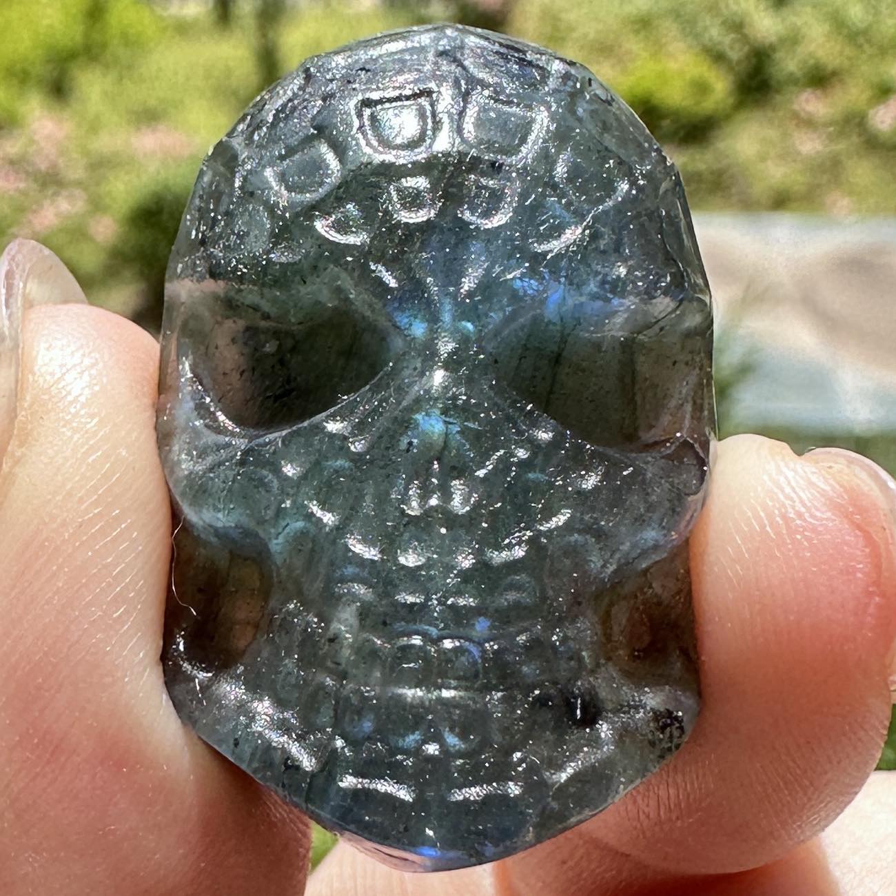 Natural Labradorite Skull Carvings with Glow, 2 Styles Labradorite Sculptures, Skull Sculptures