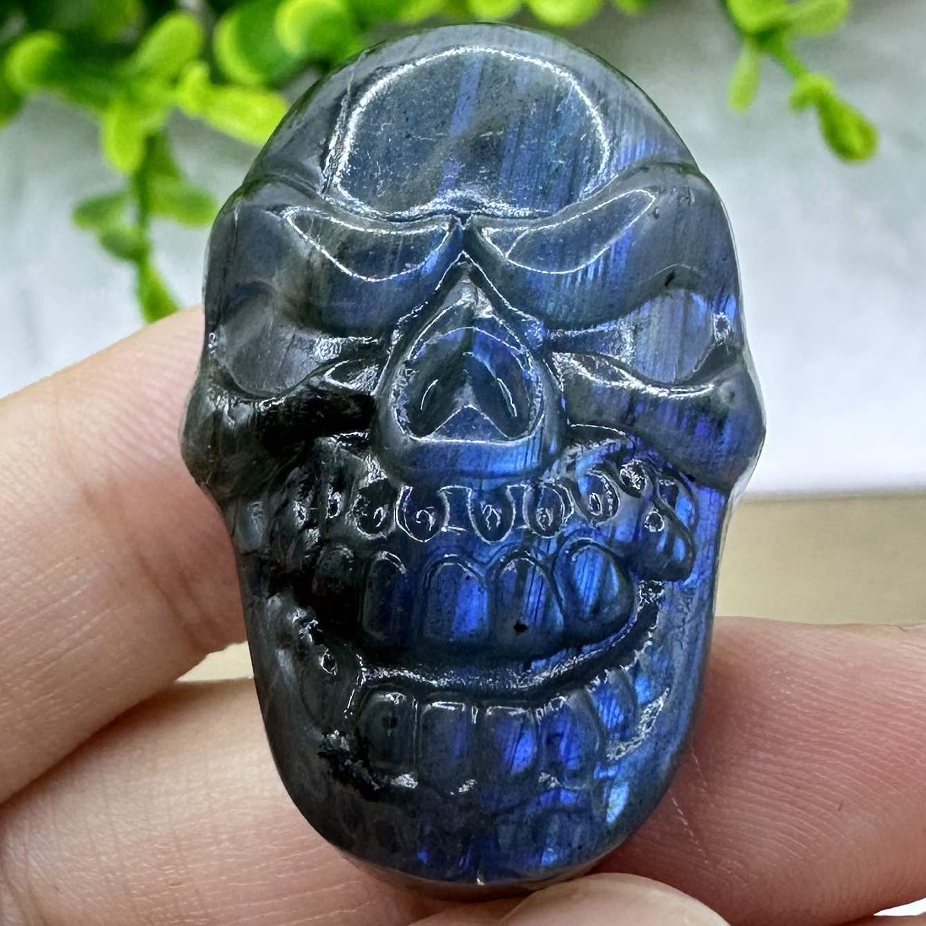 Natural Labradorite Skull Carvings with Glow, 2 Styles Labradorite Sculptures, Skull Sculptures