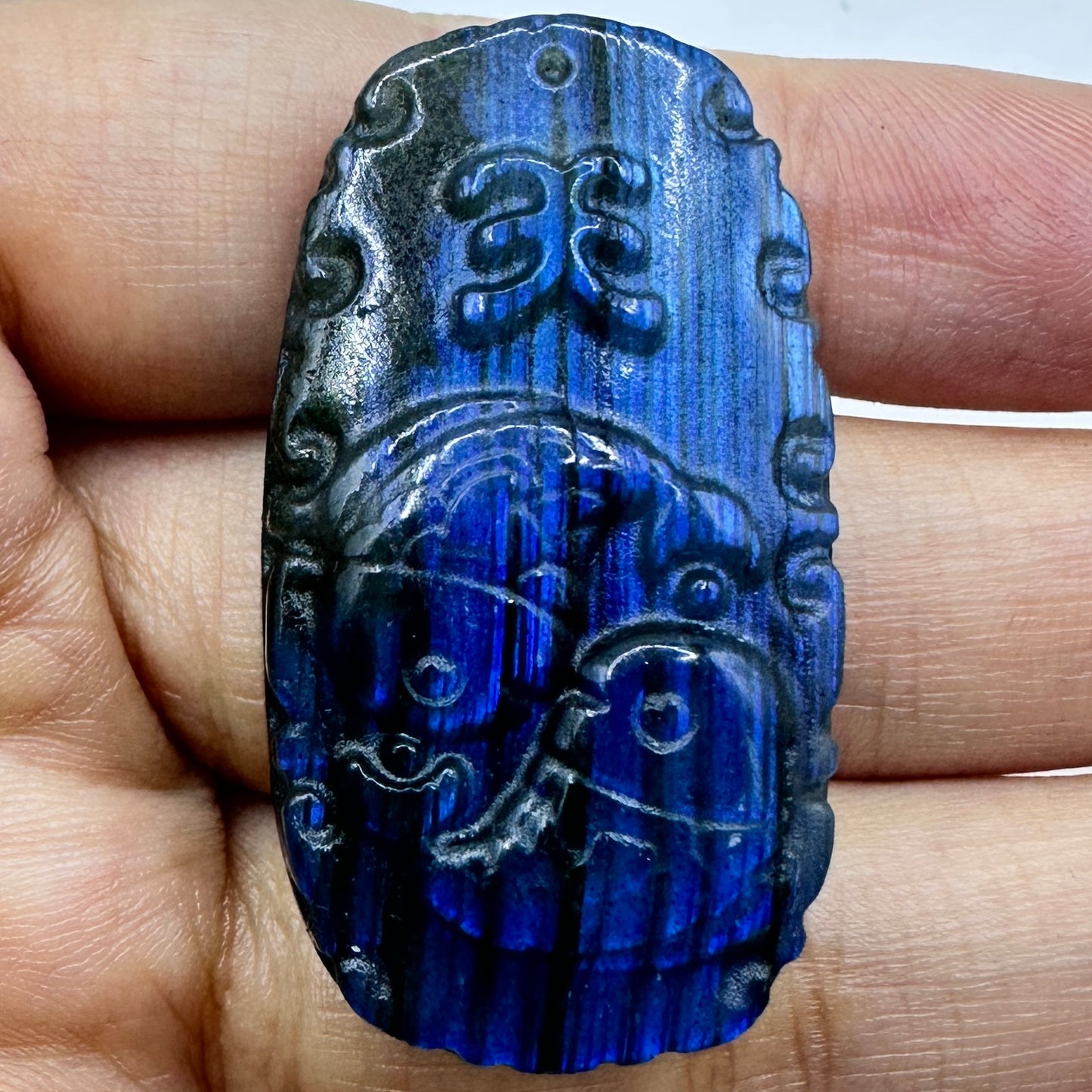 Zodiac Labradorite Plate, Antique-Style Zodiac Carving with Labradorescence. Zodiac Gemstone Plate, Natural Labradorite Sculpture