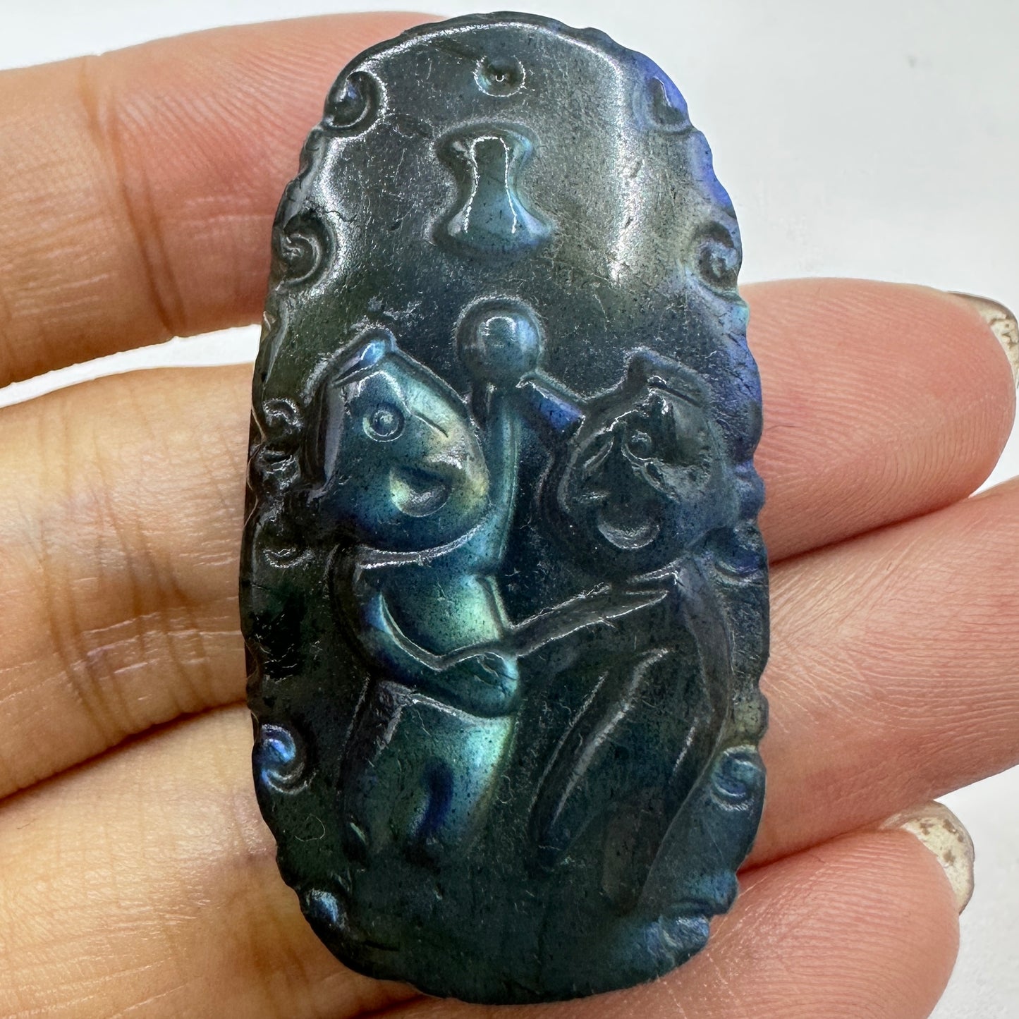 Zodiac Labradorite Plate, Antique-Style Zodiac Carving with Labradorescence. Zodiac Gemstone Plate, Natural Labradorite Sculpture