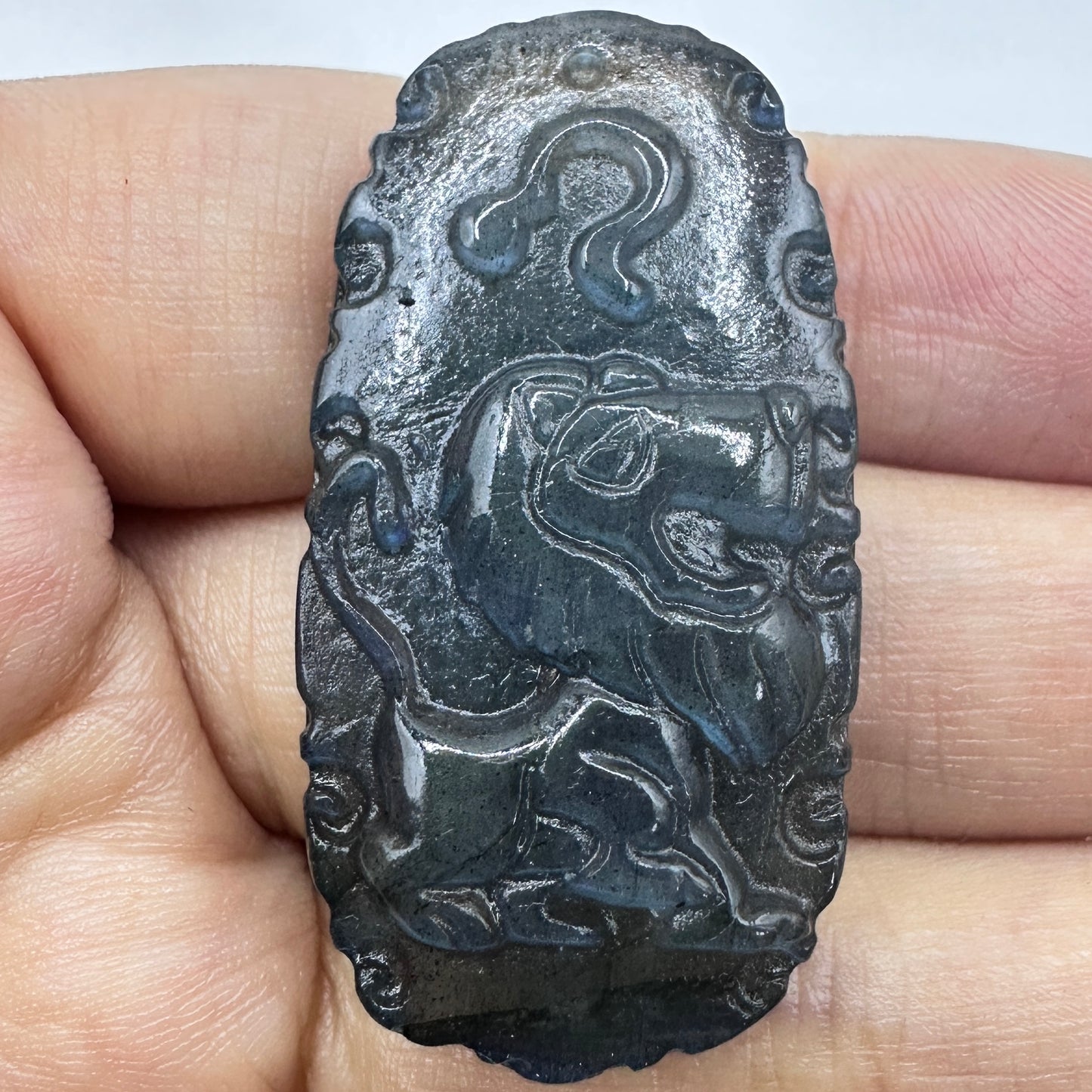 Zodiac Labradorite Plate, Antique-Style Zodiac Carving with Labradorescence. Zodiac Gemstone Plate, Natural Labradorite Sculpture