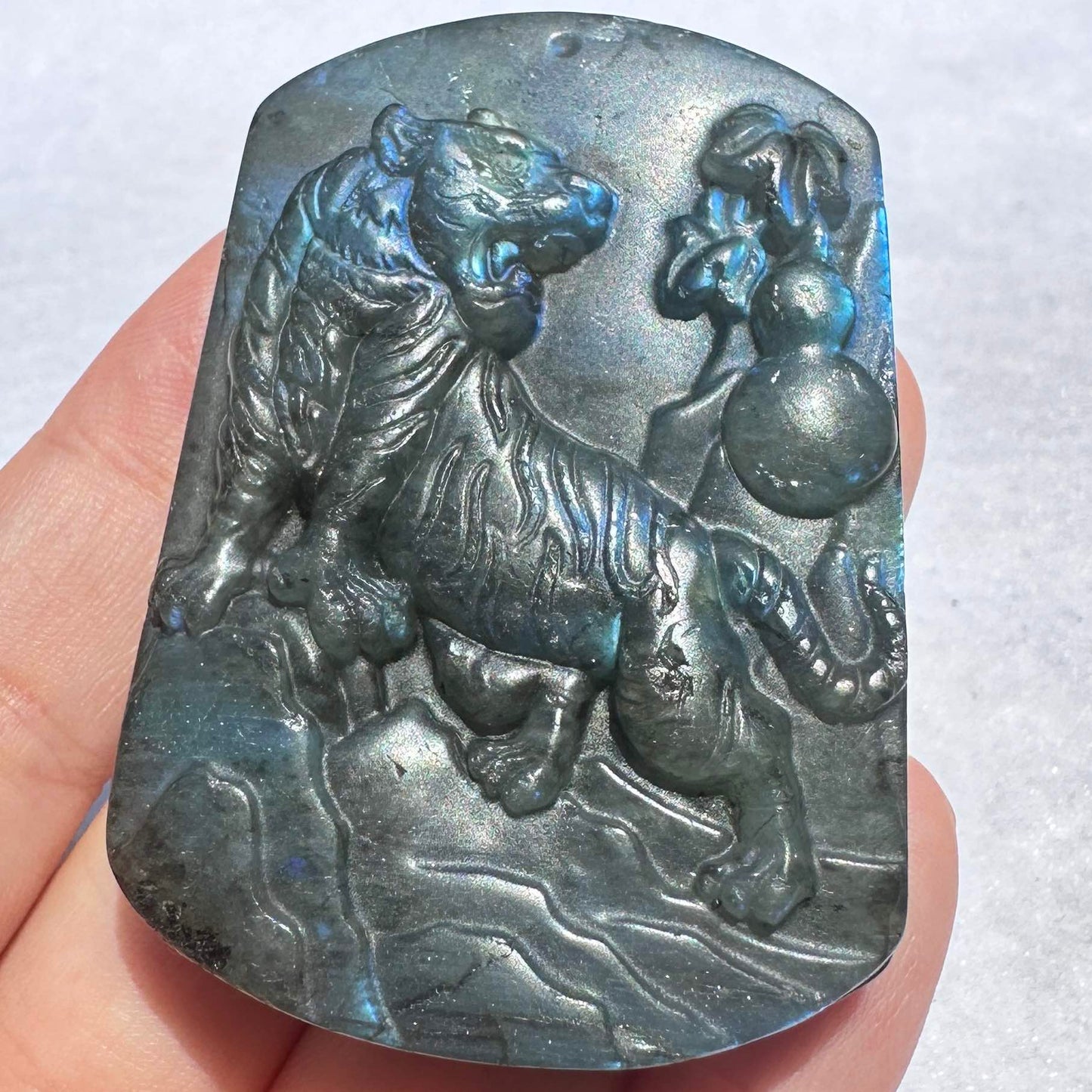 Natural Labradorite Tiger Carvings with Glow, 3 Styles, Labradorite Animal Sculptures, Tiger Sculptures