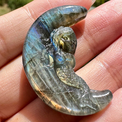 Natural Labradorite Mermaid Carvings with Glow, Labradorite Mermaid Sculptures, Mermaid Carving, Mystical Creature Carving