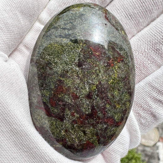 Natural Dragon Blood Stone Oval Shape Palm Stones,Dragon Blood Jasper, 5.5-6.5cm/2.17-2.56in Crystal Worry Stone