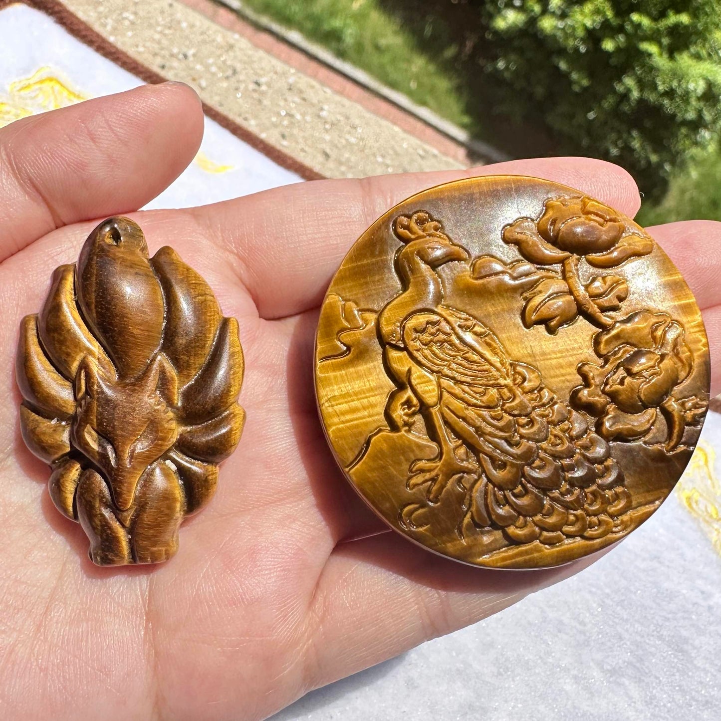 High-quality Tiger's Eye Nine-tailed Fox Carving, Natural Tiger Eye Carvings, Kitsune Carving, Little Nine-tailed Fox Sculpture