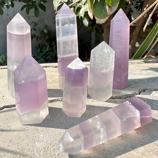 Natural Lavender Fluorite Crystal Point, 4-9cm/1.57-3.54in Tall Lavender Fluorite Tower, Fluorite Healing Wand