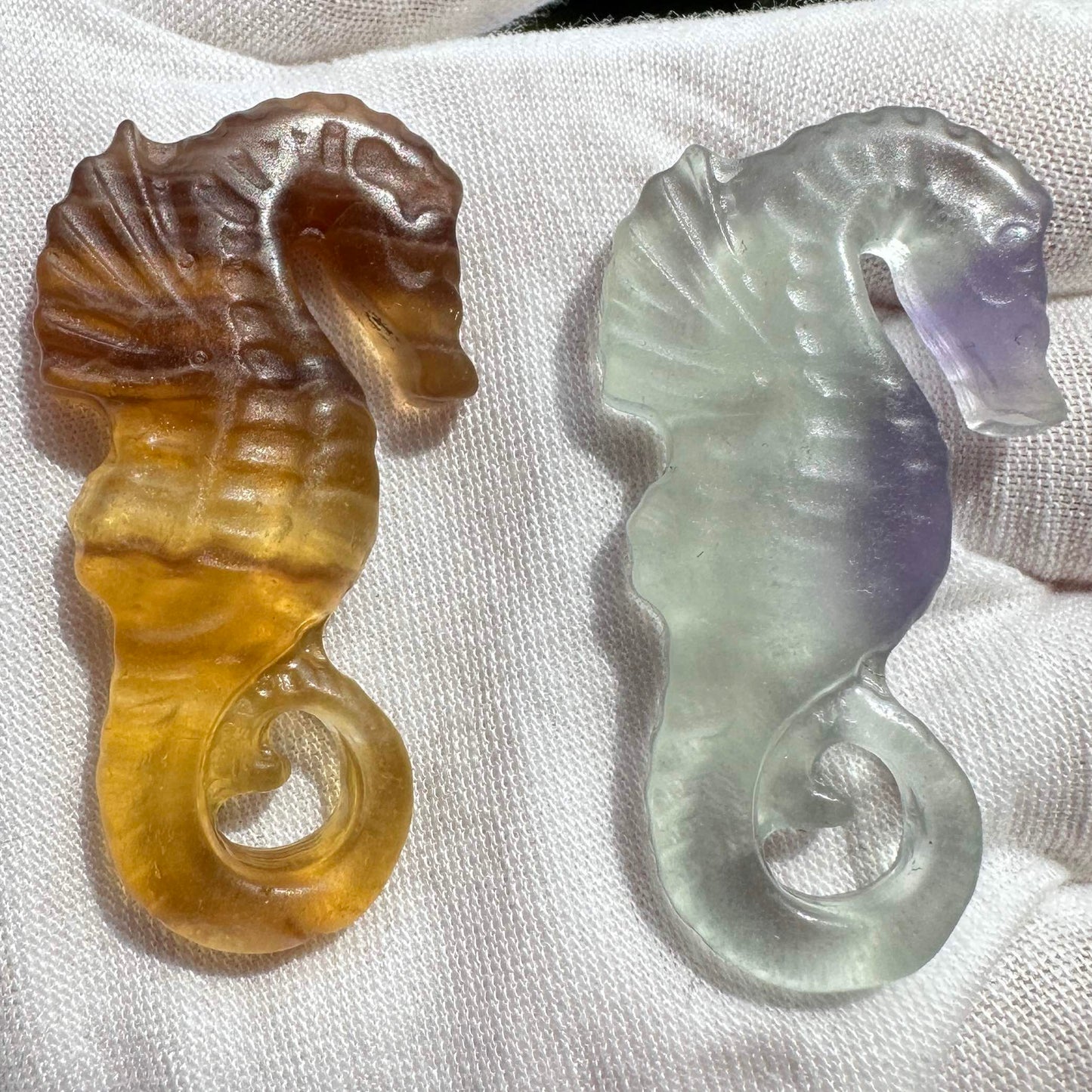 Natural Rainbow Fluorite Seahorse Carving, Colorful Fluorite Seahorse Figurine, Crystal Carving