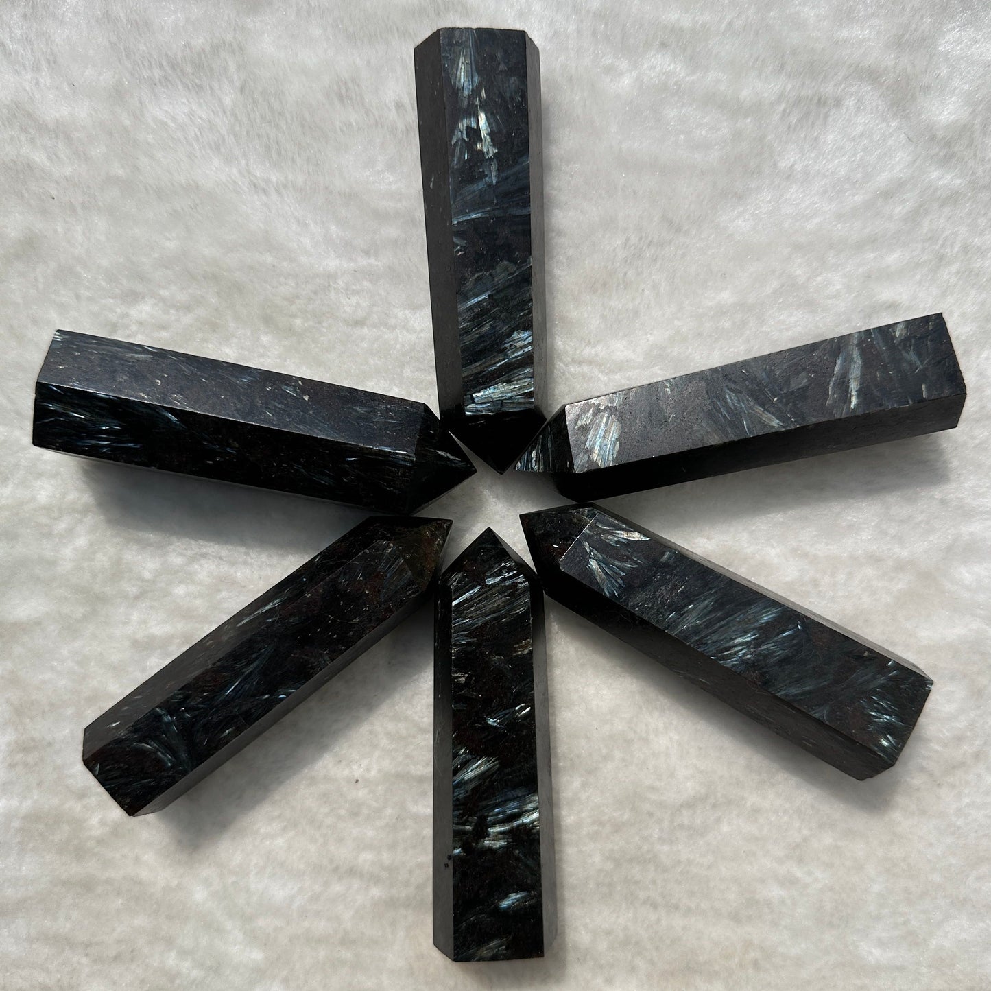 Natural Blue Astrophyllite Garnet Crystal Point, Garnet Healing Wand with Blue Firework Flash, Crystal Tower, Energy Point