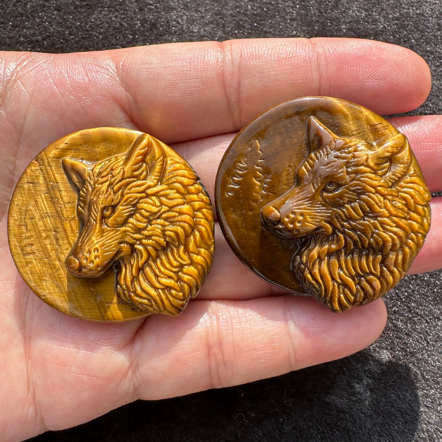 High-quality Tiger's Eye Wolf Carving, 2 Styles Natural Tiger Eye Animal Carvings, Wolf Sculpture