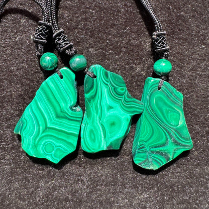 Natural Malachite Slice Pendant, Malachite Jewelry, Gemstone Pendant, Stylish Necklace Accessory