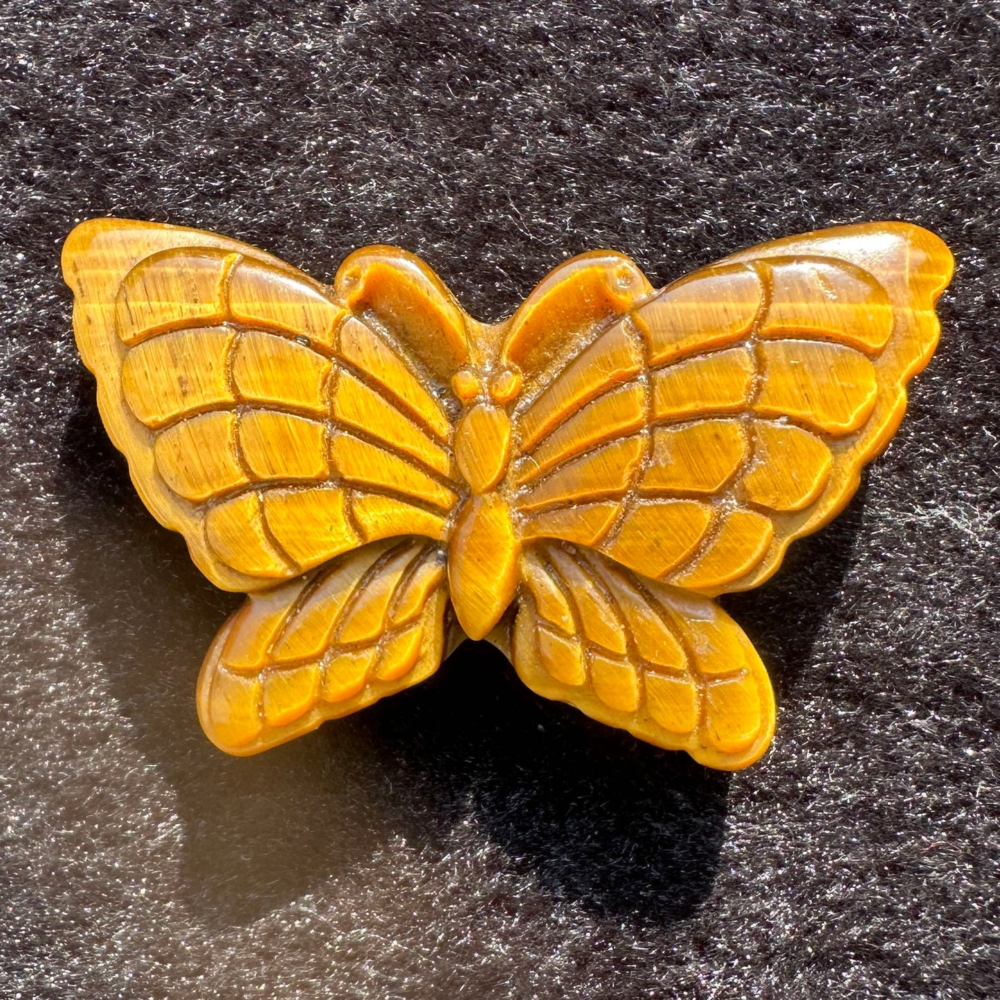 High-quality Tiger's Eye Butterfly Carving, Natural Tiger Eye Animal Carvings, Butterfly Sculpture