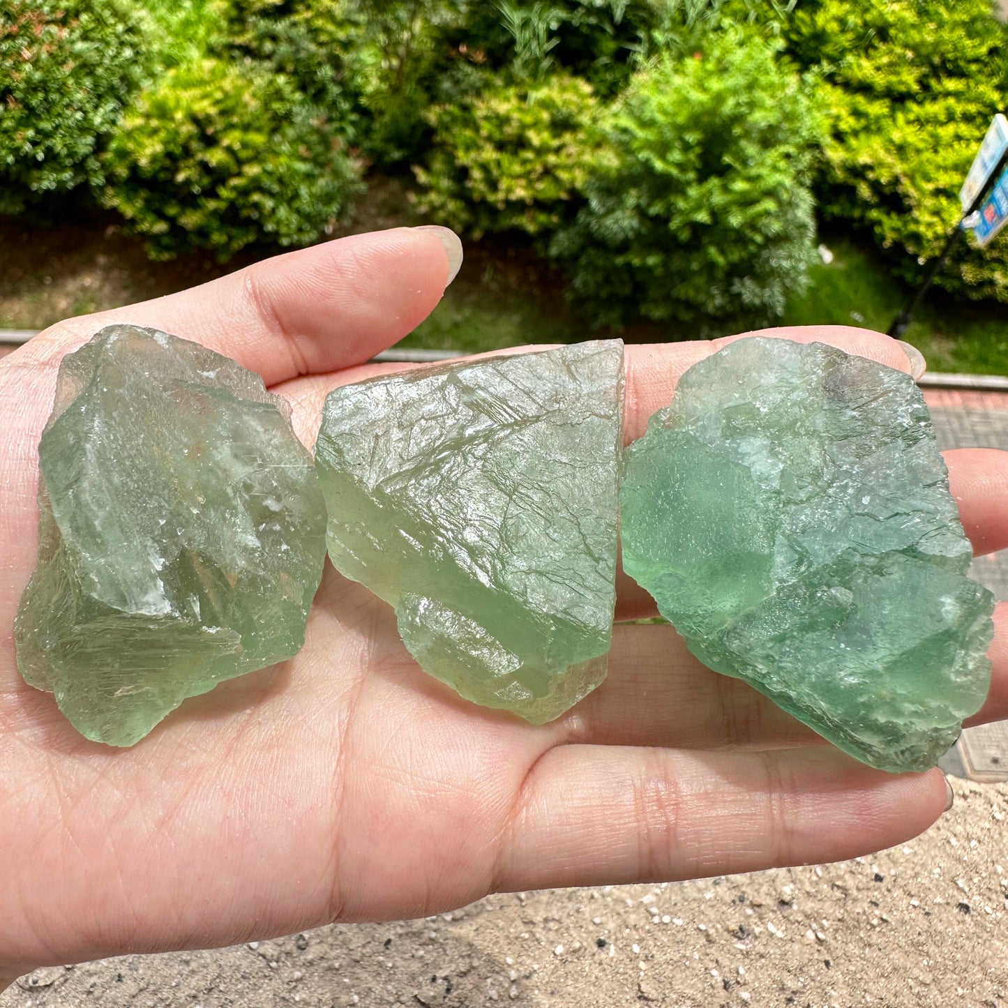 Nature Fluorite Raw Stones, Crystal Specimens of Colorful Fluorite, Green Fluorite and Purple Fluorite