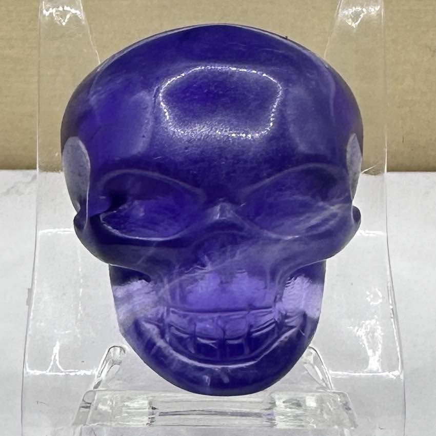 Natural Fluorite Skull Carving, Halloween-themed Fluorite Skull Figurine, Crystal Carving