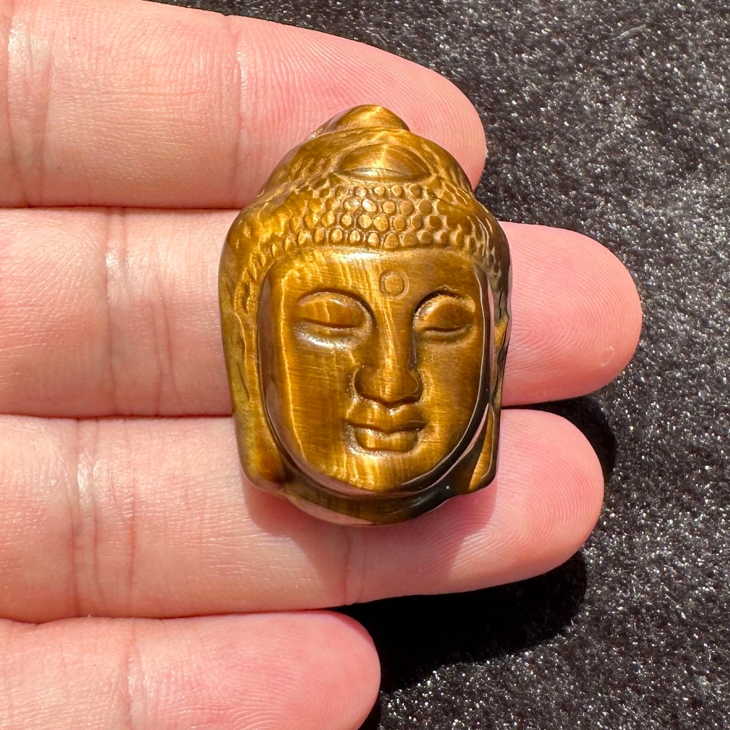 High-quality Tiger's Eye Buddha Head Carving, Natural Tiger Eye Carvings, Buddha Carving, Religious Sculpture