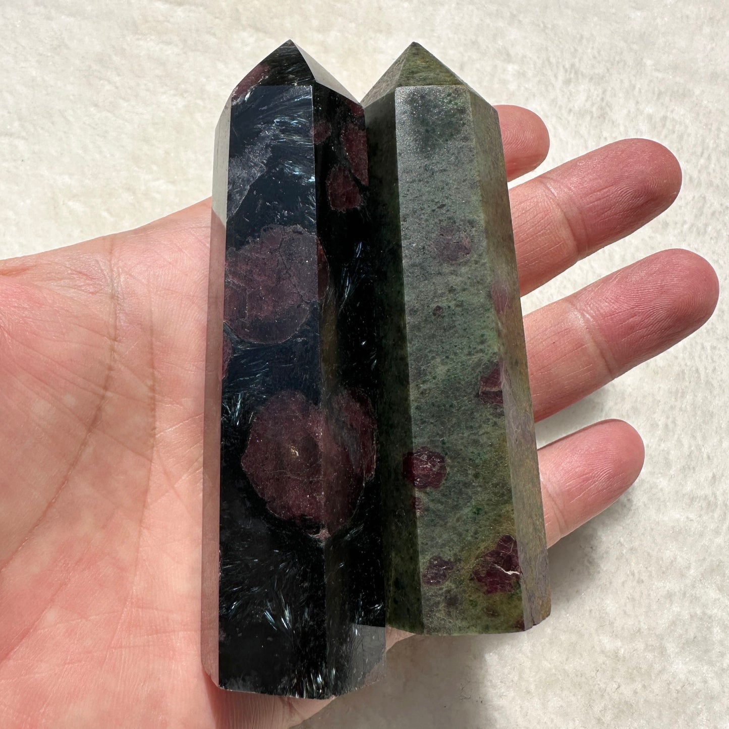 Natural Garnet Crystal Point, 8.5-10cm/3.35-3.94in Tall Garnet Crystal Tower, Garnet Healing Wand