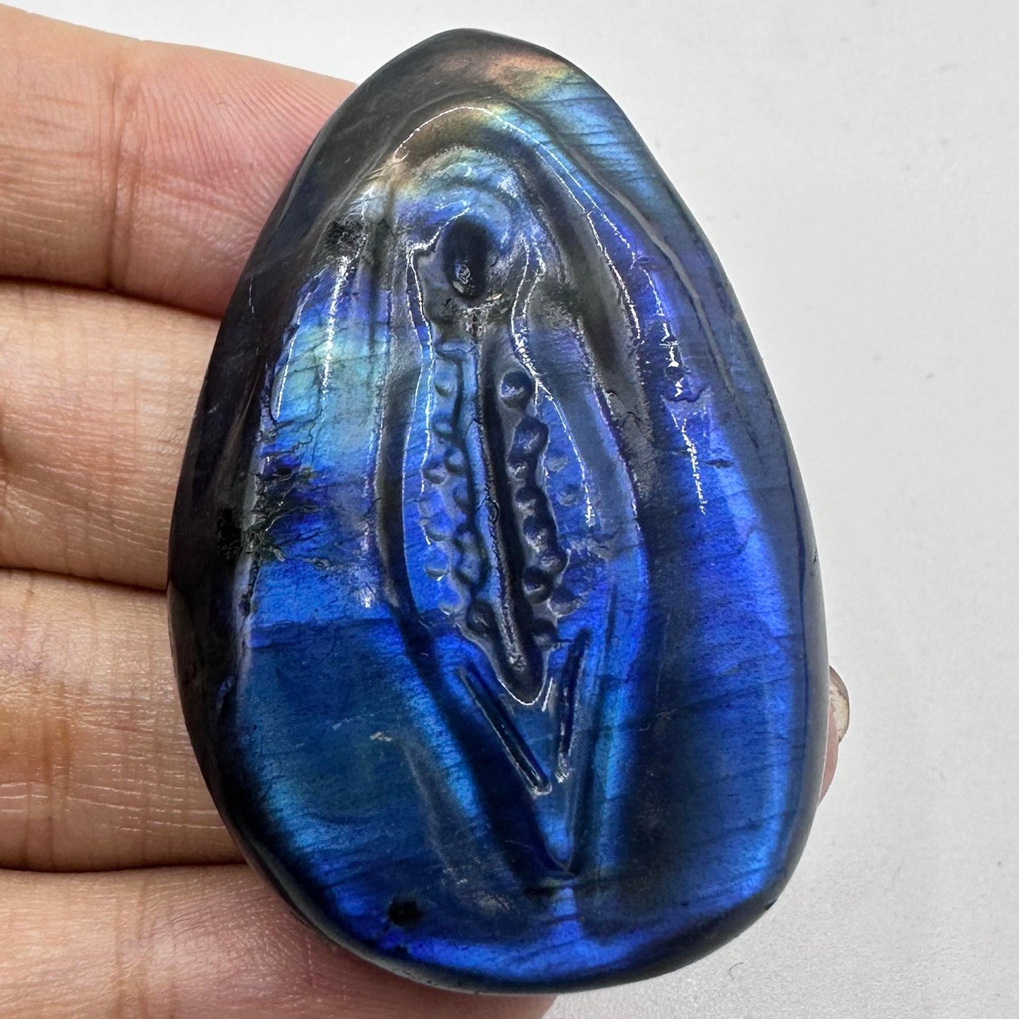 Natural Labradorite Yoni Carvings with Glow, Labradorite Yoni Sculptures, Sacred Feminine Carving